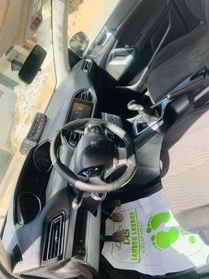 PEUGEOT 308 T9 2015 image 12