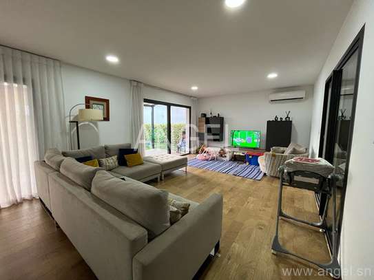 Ref_1620_GL  Villa en R+1 à louer avec jardin aux Almadies image 9