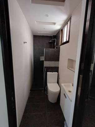 ALMADIES STUDIO A LOUER image 4