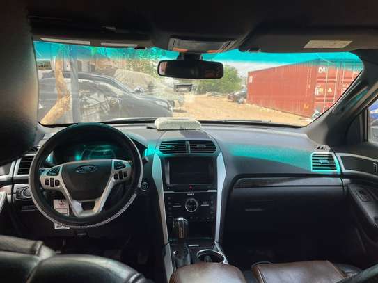 Ford explorer 2013 image 4
