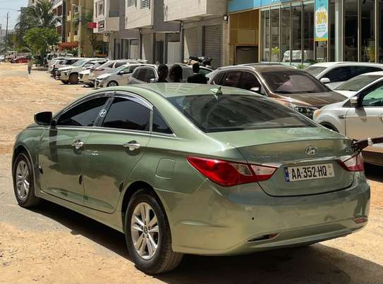 HYUNDAI SONATA Année: 2013 image 9