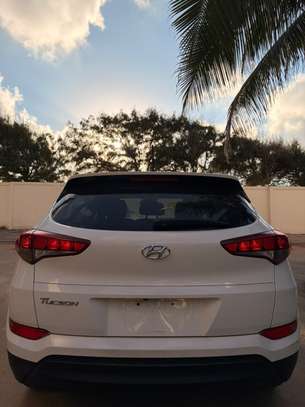 Hyundai Tucson 2017 image 3
