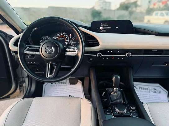 🚘 MAZDA 3 PREMIUM 2020 — image 7