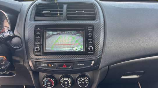 Mitsubishi rvr Venat 2016 image 8