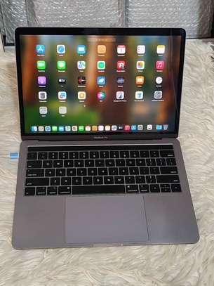 Macbook pro retina 13 promo magal image 3