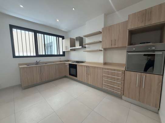 Appartement RDC à louer aux plateaux cap manuel image 3
