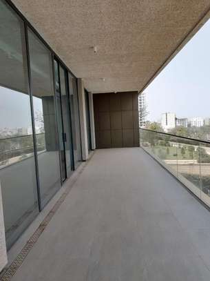 À LOUER  APPARTEMENT DE PRESTIGE , EN BORDURE DE CORNICHE image 8