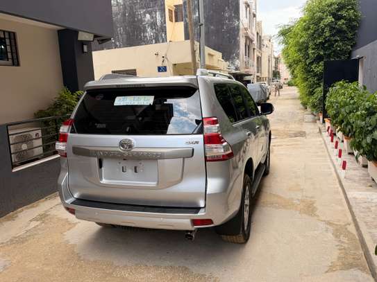 Toyota Parado _2018 image 9