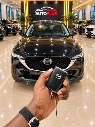 Mazda cx5 2022 image 2
