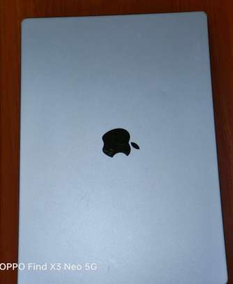 Apple MacBook Pro 16 pouces Retina Argent image 2
