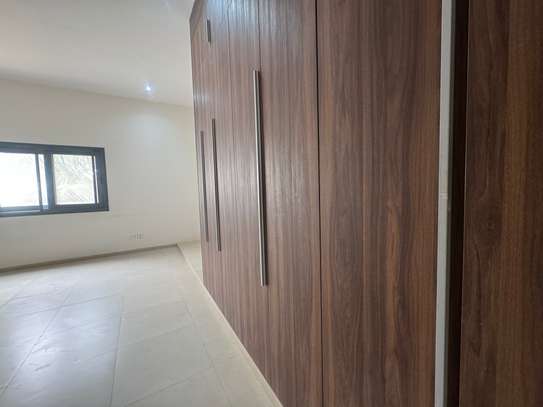Appartement 3 chambres à louer aux Almadie Ngor image 9