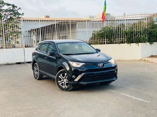 TOYOTA RAV4  Année :  2018 image 9
