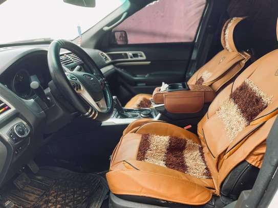 Ford explorer 4x4 / 2015 image 8