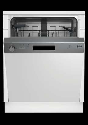 LAVE VAISSELLE BEKO SEMI ENCASTRABLE 13 COUVERTS + BANDEAU image 2