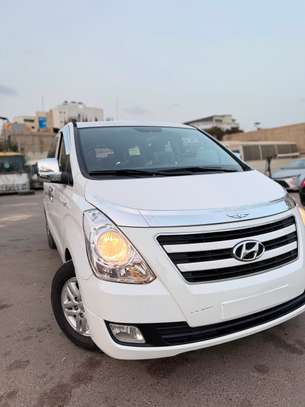 Hyundai starex image 3