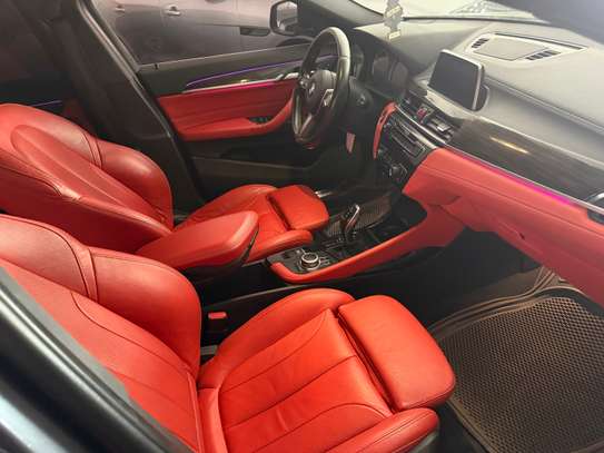 BMW X2 M 2018 Sdrive 18i SUV image 5