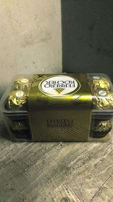 Ferrero Rocher chocolat canada image 4