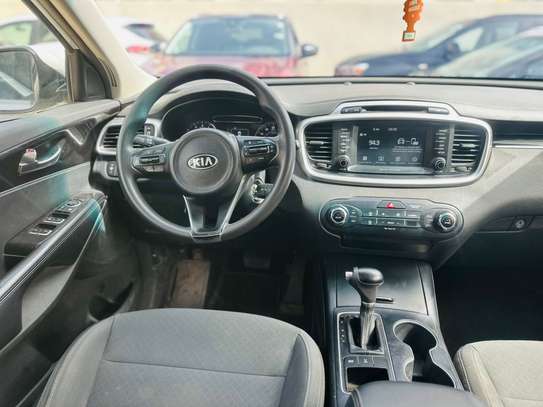 Kia Sorento 2018 image 5