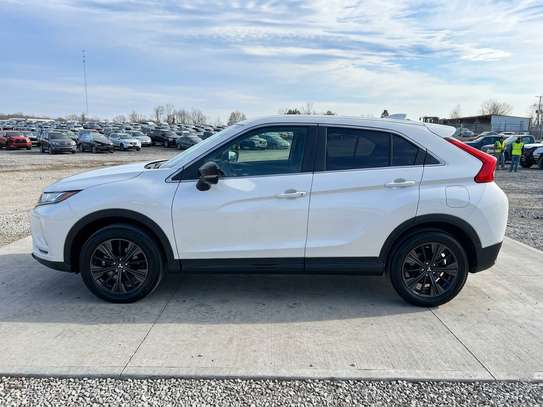 MITSUBISHI ECLIPSE CROSS 2019 image 8