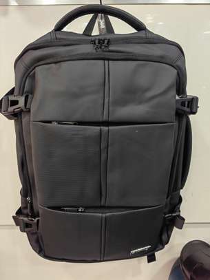 Sac à dos professionnel noir résistant à l'eau image 2