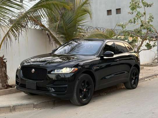 2018 Jaguar f pace image 7