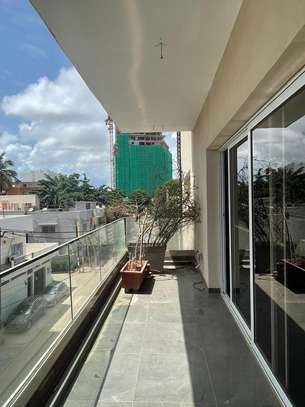 Appartement F4 à louer au Point E image 12