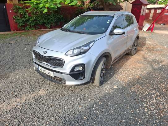 Location SUV image 2