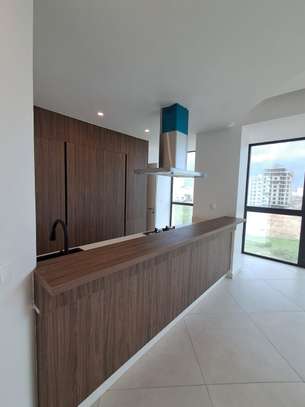 NGOR ZONE DE RECASEMENT : 220 M2 DE LUMINOSITÉ image 4