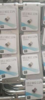 Carte réseau USB WiFi 802.11n 300 Mbps compacte noire image 2