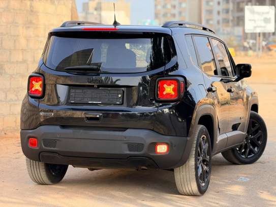 JEEP RENEGADE 🔘 Année :  *2018 image 2