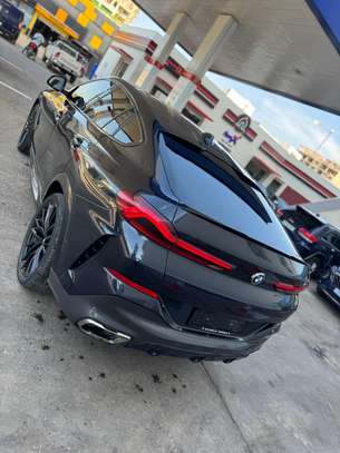 Bmw x6 2022 M50i image 5