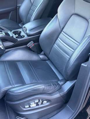 Porsche Cayenne S coupé image 4