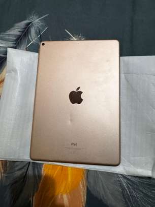iPad Air (3e génération) wifi 256g Gold image 2