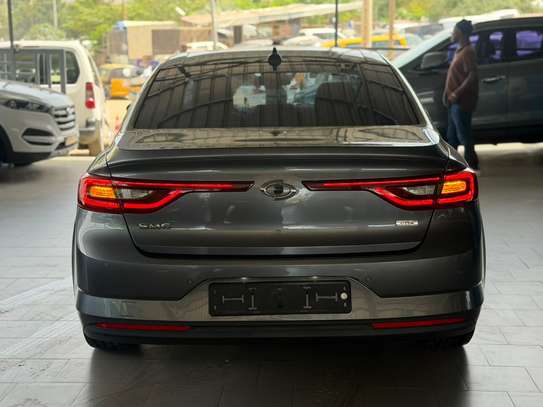 RENAULT SM6 Année :2019 image 10