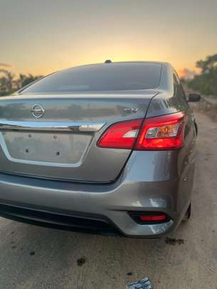 NISSAN SENTRA SV image 7