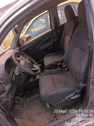 SUZUKI CELERIO 2024 (Citadin) image 4