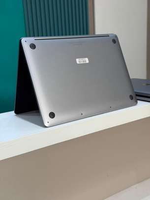 MacBook Pro 2017 image 5