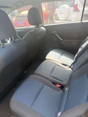 Toyota verso image 7