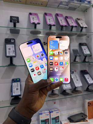 📱 iPhone 16 Pro Max – 256 Go sim physique Gold ✨ 🇺🇸 image 3