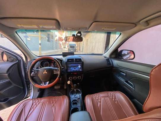MITSUBISHI OUTLANDER 2017 image 7