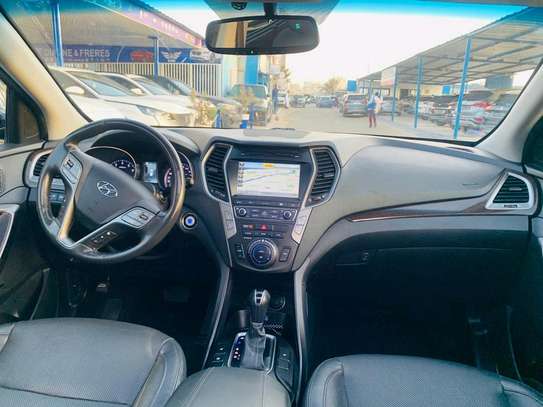 Hyundai santafe 2017 image 6