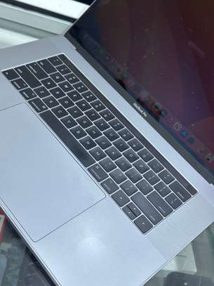 MacBook Pro Core i7 image 3