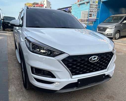 Hyundai Tucson diesel 2019 full options image 2