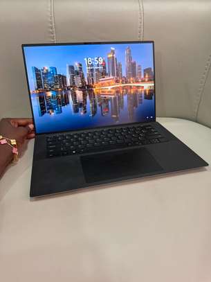 Dell Precision 5550 image 8