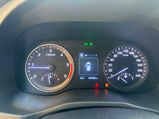 Hyundai tucson image 11