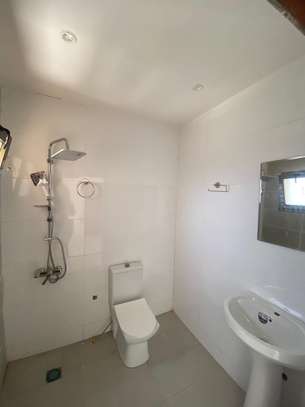 Superbe appartement de type F4 à louer image 9
