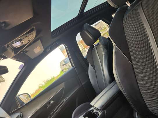 Peugeot 3008 GT  2023 image 6