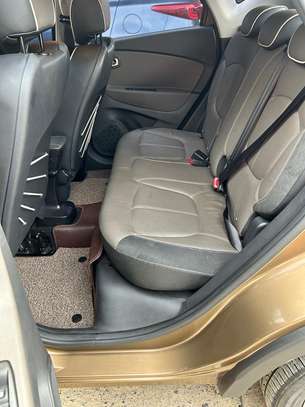 Renault QM3 diesel full options image 5