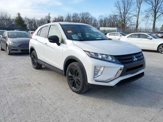 MITSUBISHI ECLIPSE CROSS 2019 image 3