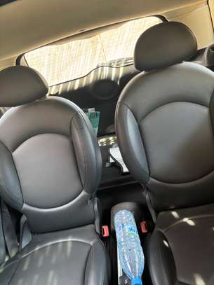 MINI Countryman 2011 image 4